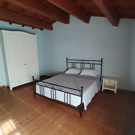 Diffuso Sa Costa Bed & Breakfast Ittireddu