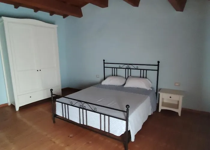 Diffuso Sa Costa Bed & Breakfast Ittireddu